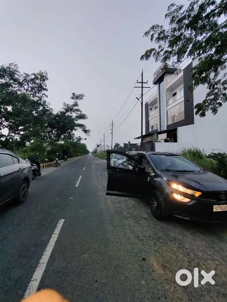 Tata Altroz 2021(august )petrol Good Condition