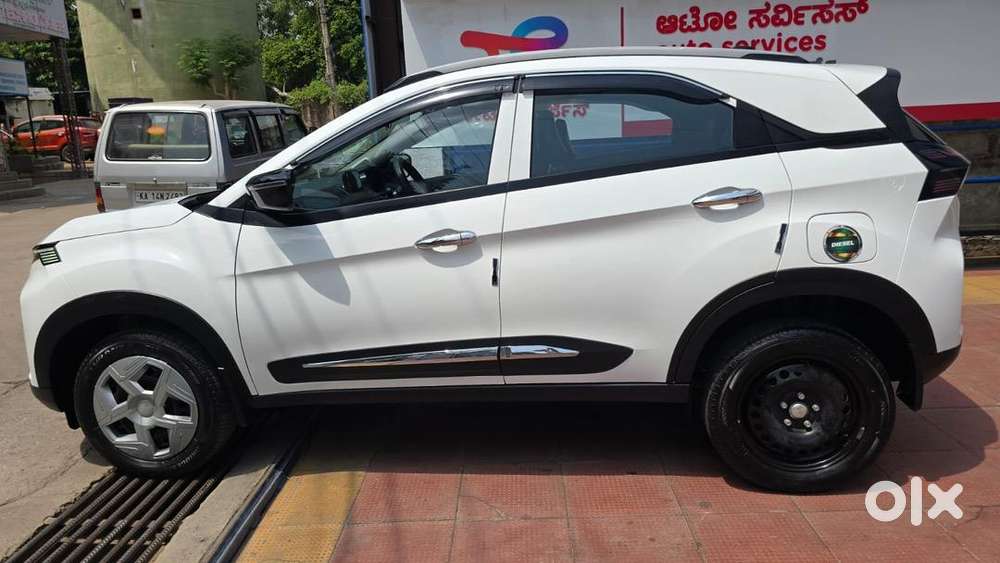 Tata Nexon 2025 Diesel 5800 Km Driven