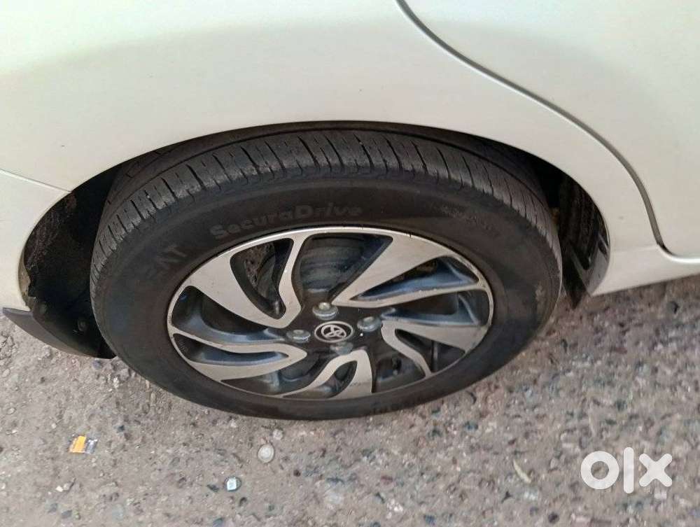 Toyota Glanza, 2020, Petrol