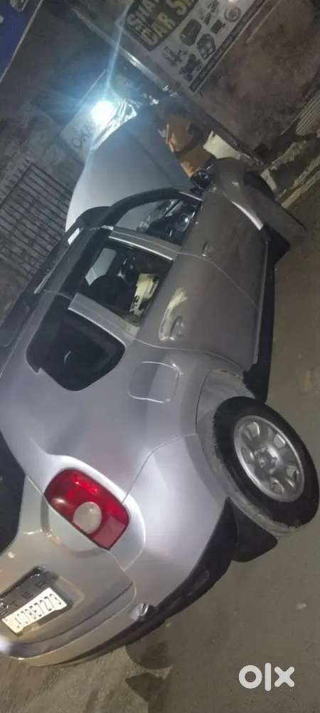 Renault Duster 2014 Petrol Manual