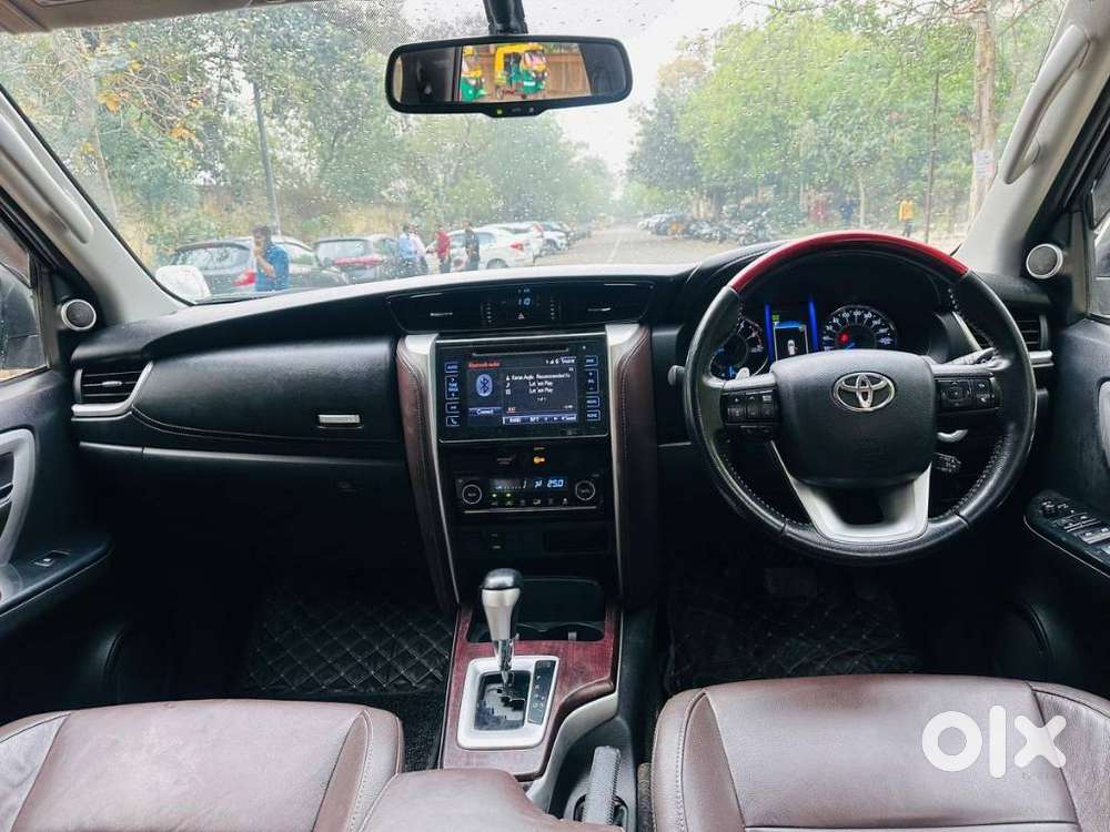 Toyota Fortuner 3.0 4x2 Automatic, 2020, Petrol