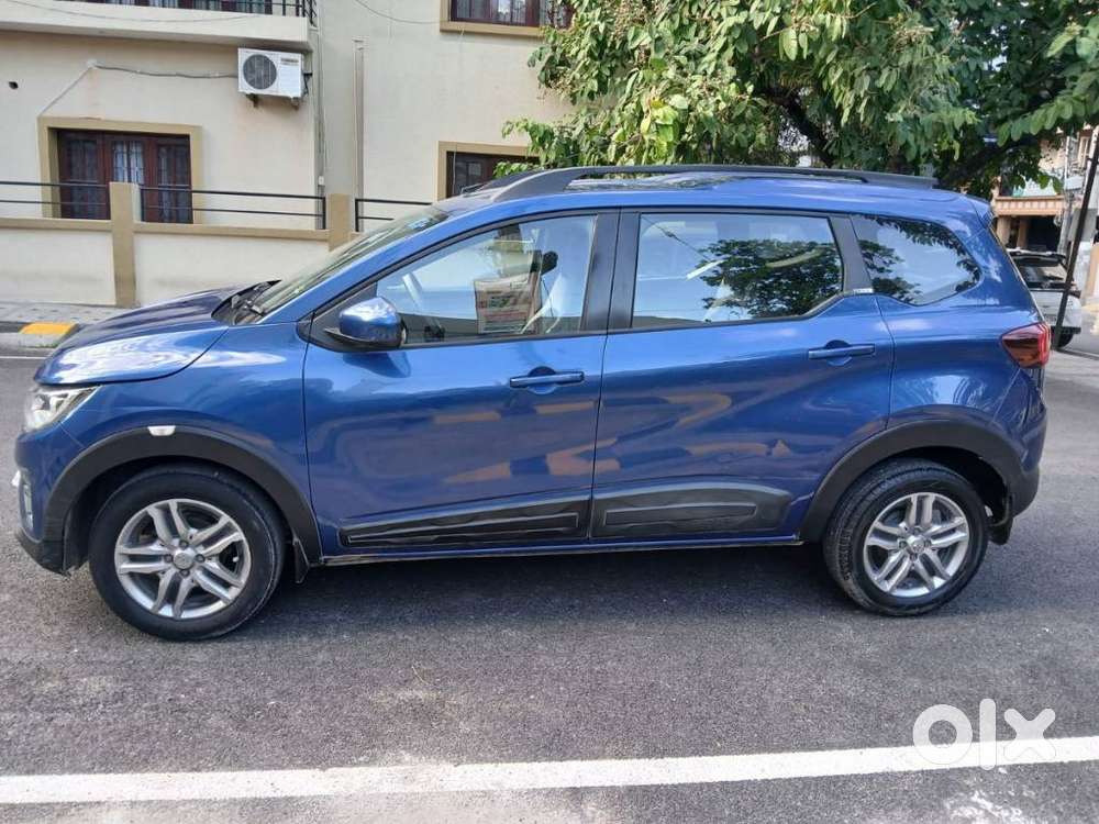 Renault Triber Rxz, 2019, Petrol