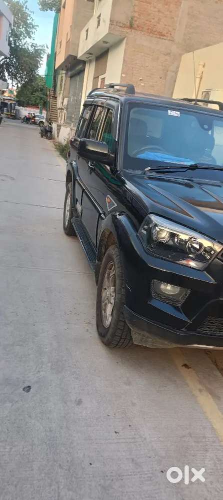 Mahindra Scorpio 2015 Diesel 132000 Km Driven