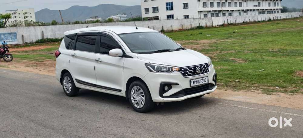 Maruti Suzuki Ertiga Vxi Shvs, 2024, Petrol