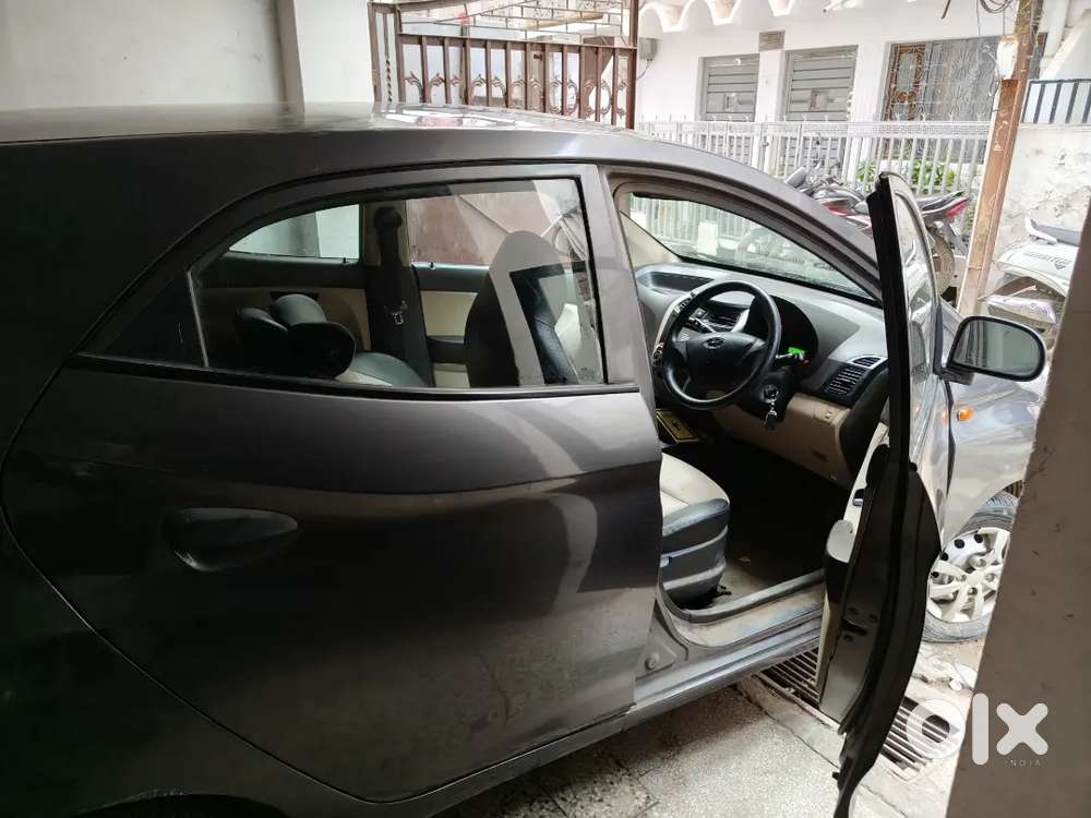 Hyundai Eon 2017 Petrol Manual 26000 Km Driven