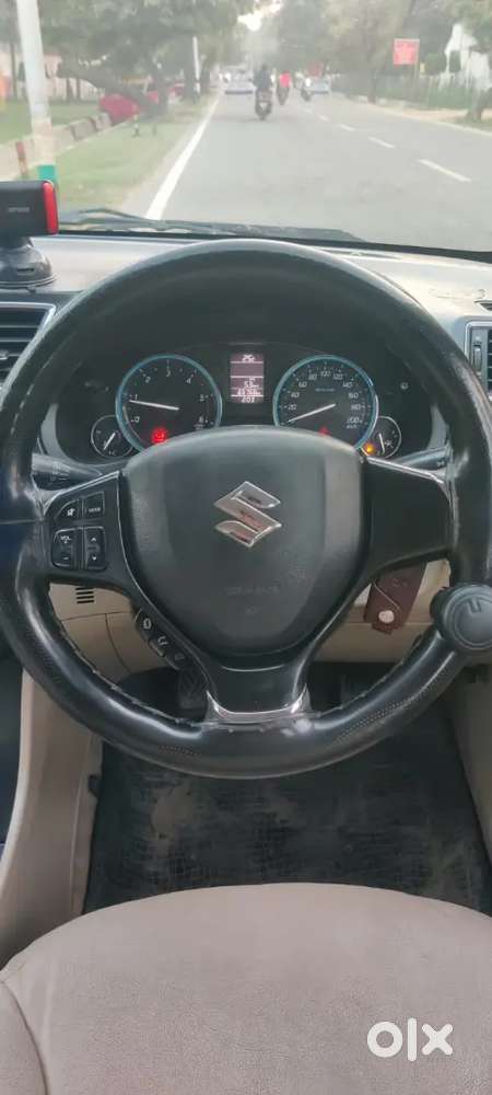 Maruti Suzuki Ciaz 2016 Diesel 68000 Km Driven With Service Record