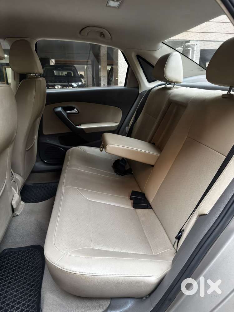 Volkswagen Vento 1.2 Highline Plus At 16 Alloy, 2018, Petrol