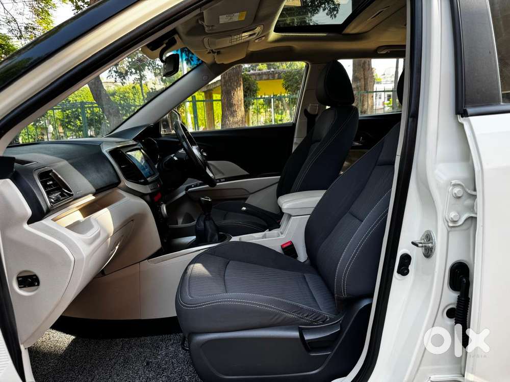 Mahindra Xuv300 W8 Diesel, 2021, Diesel