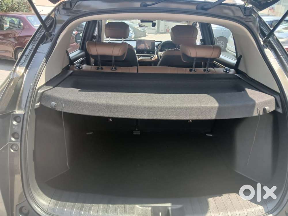 Honda Elevate Zx Mt, 2023, Petrol