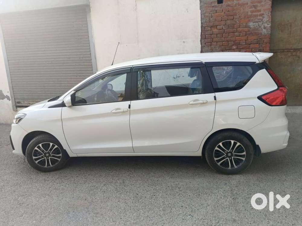 Maruti Suzuki Ertiga 1.4 Vxi Cng Anniversary Edition, 2024, Cng & Hy..