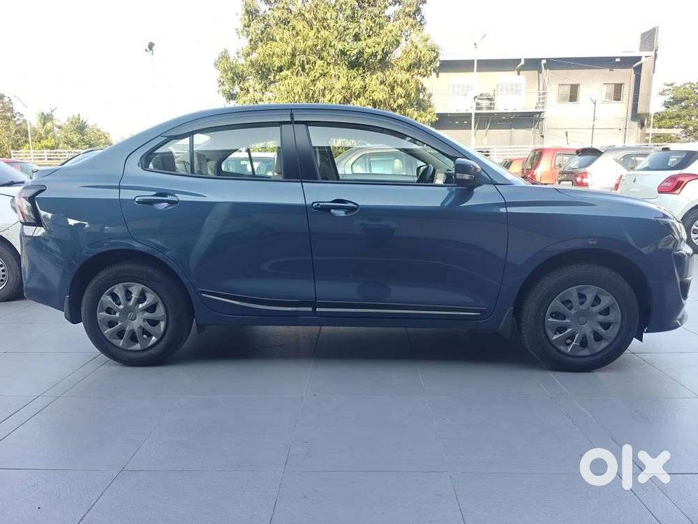 Maruti Suzuki Dzire 1.2 Vxi, 2025, Petrol