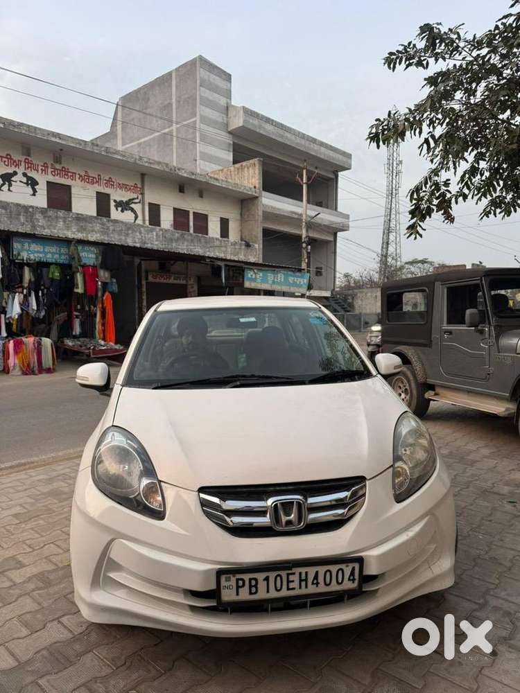 Honda Amaze 2nd Gen 2014 Petrol 75000 Km Driven