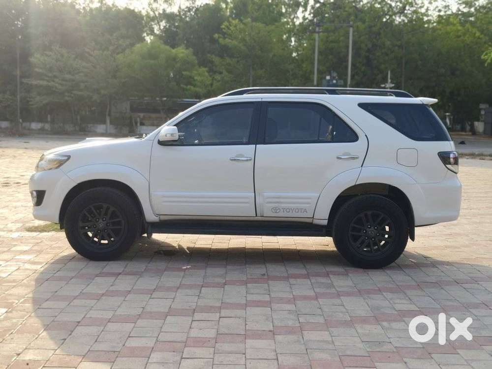 Toyota Fortuner 2011-2016 4x2 Manual, 2015, Diesel