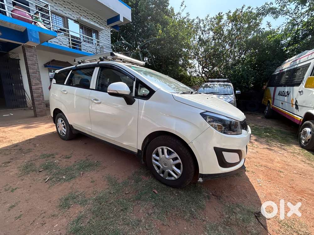 Mahindra Marazzo Diesel 2020