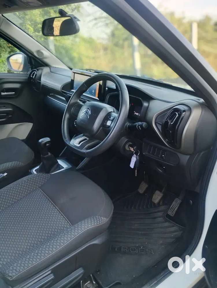 Citroen C3 2023 Petrol 35000 Km Driven