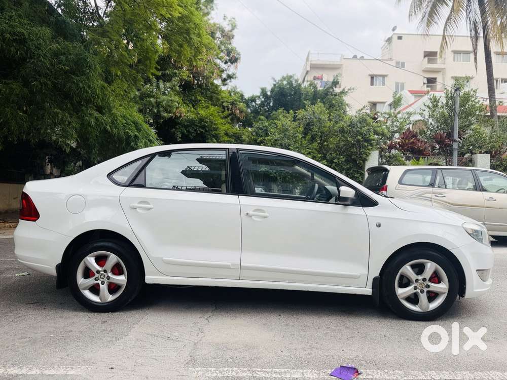Skoda Rapid 1.5 Tdi Elegance, 2012, Diesel