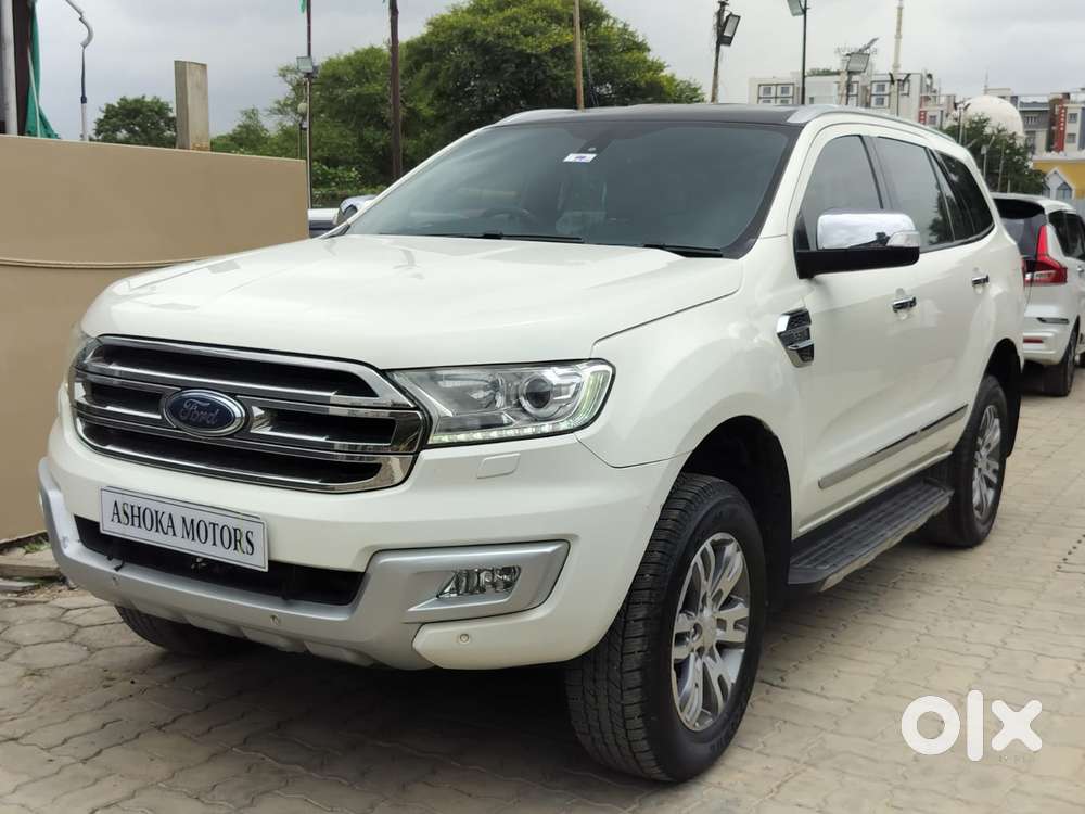 Ford Endeavour 2.2 Titanium At 4x2, 2016, Diesel