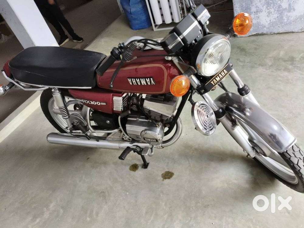 Ambassador, 2000, Petrol
