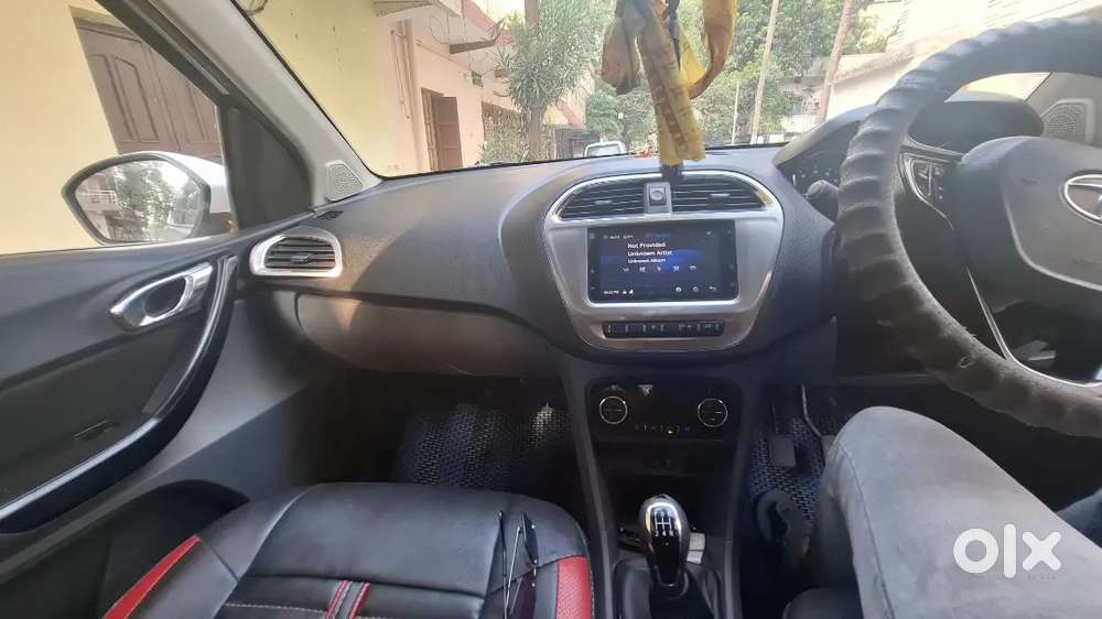Tata Tigor Fullyloaded Car With Insurance And 0 Damage Personal Vehicl