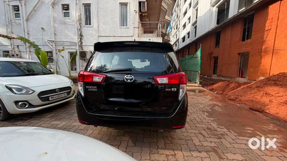 Toyota Innova Crysta Zx At 7 Str 2017 (top Model)