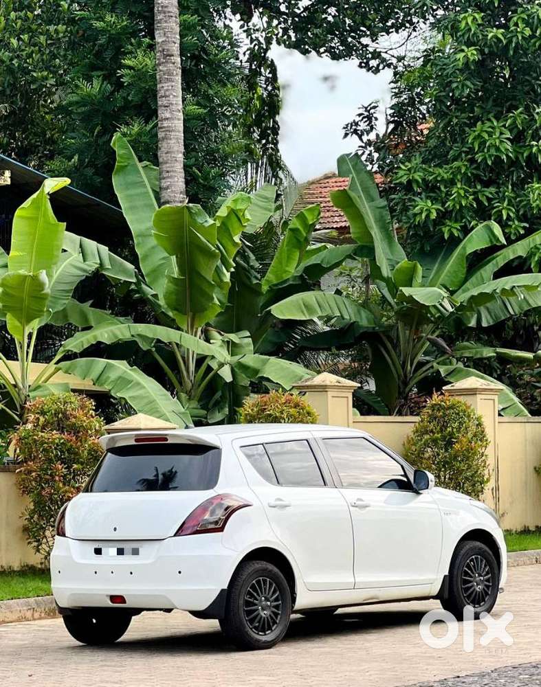 Maruti Suzuki Swift 1.2 Vxi (o), 2017, Petrol