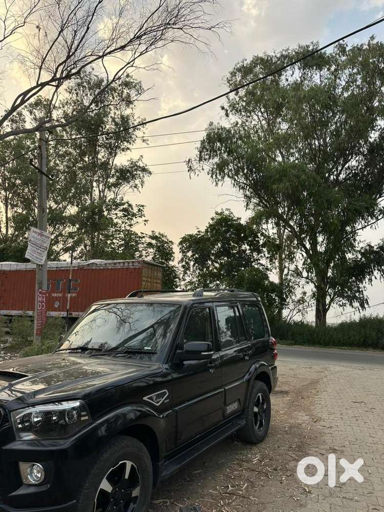Mahindra Diesel Car 2019