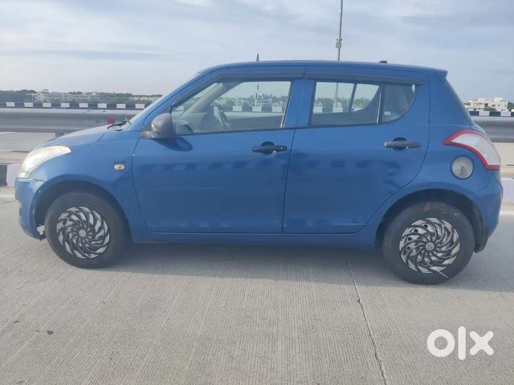 Maruti Suzuki Swift 2013 Diesel 140000 Km Driven