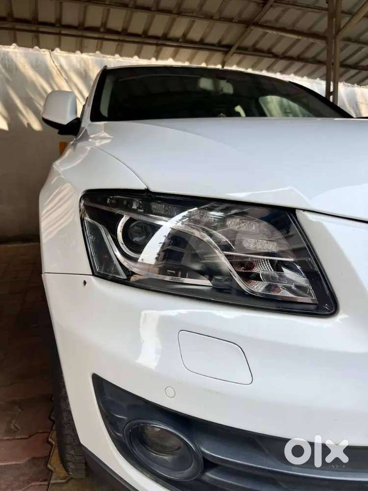 Audi Q5 2011 Petrol 92000 Km Driven
