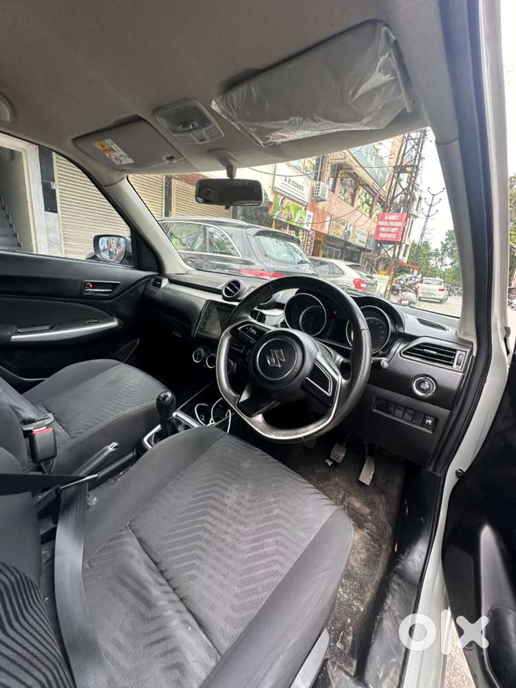 Maruti Suzuki Swift Zxi 2022
