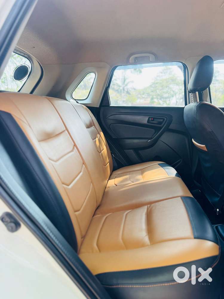 Maruti Suzuki Brezza 1.5 Lxi Smart Hybrid, 2021, Petrol