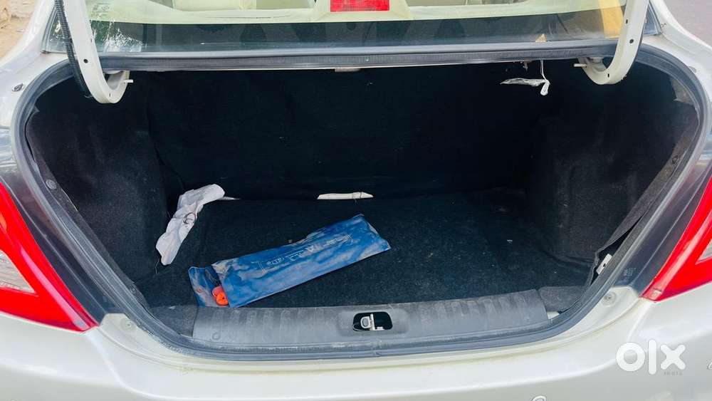 Maruti Suzuki Swift Dzire 25 November 2016 Excellent Condition