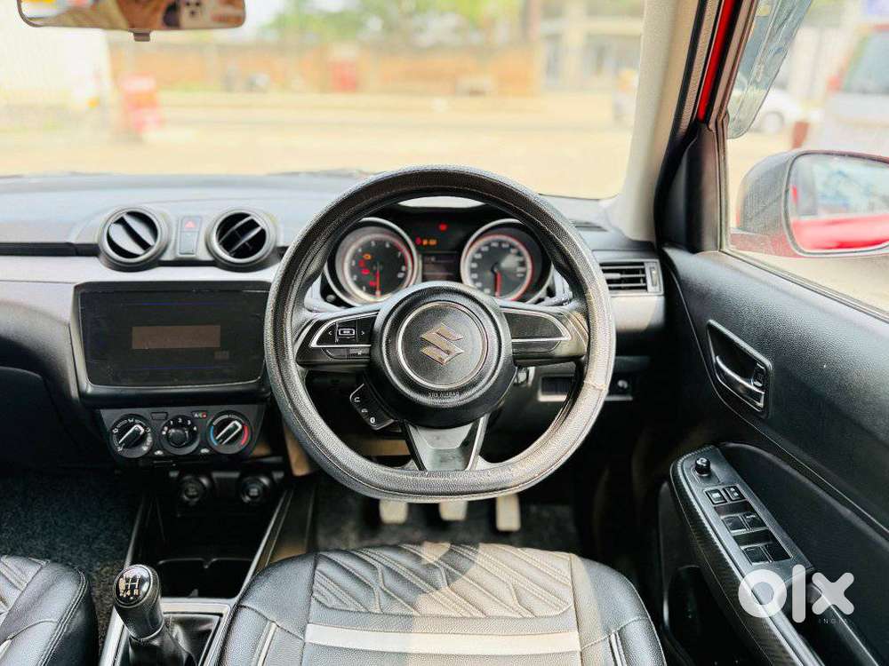 Maruti Suzuki Swift 1.2 Vxi (o), 2022, Petrol