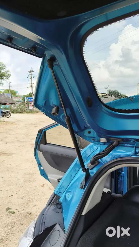 Tata Nexon  2018 Cng +petrol