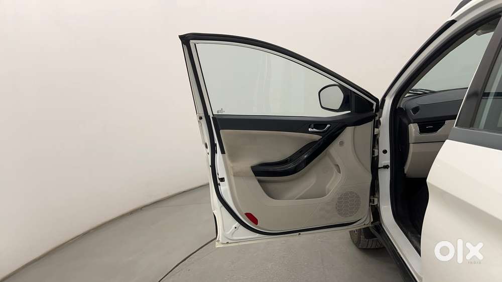 Tata Nexon 1.2 Revotron Xz Plus (o), 2021, Petrol