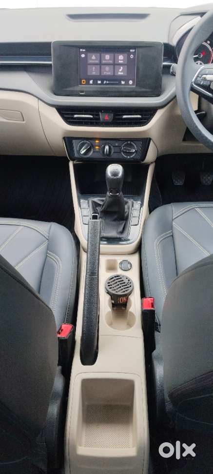 Skoda Slavia 1.0 Active Tsi, 2023, Petrol