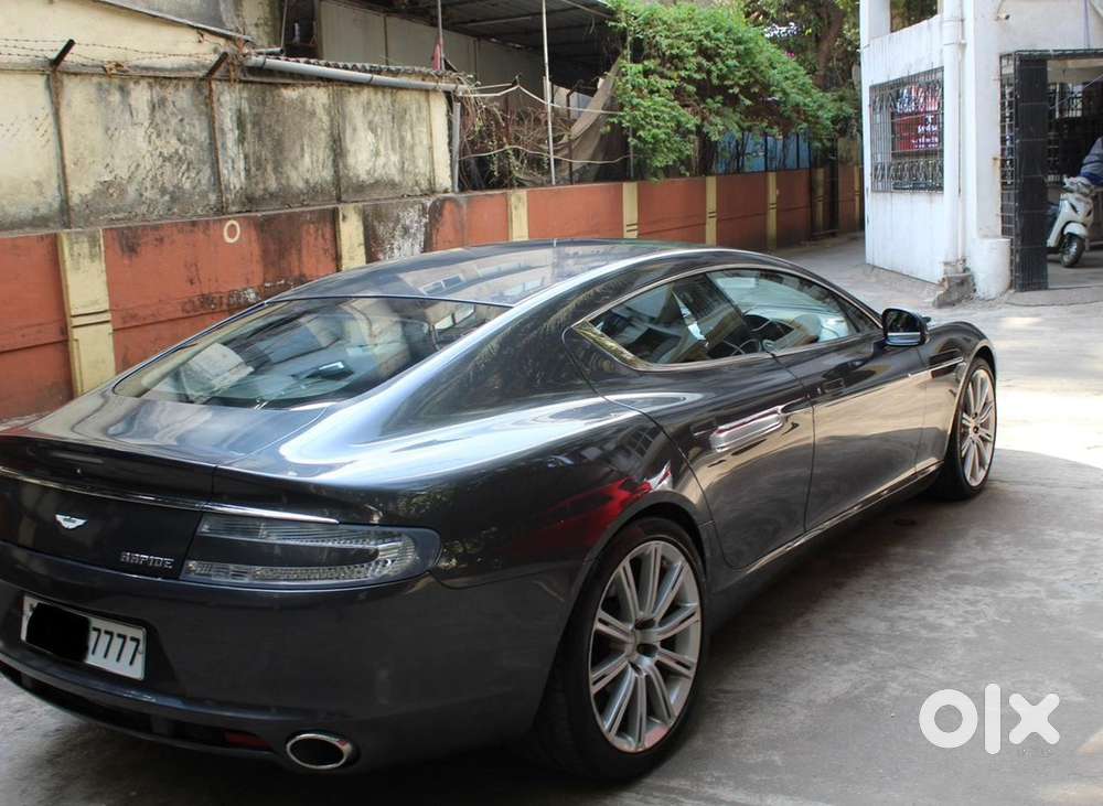 Aston Martin Rapide V12 Petrol 2011