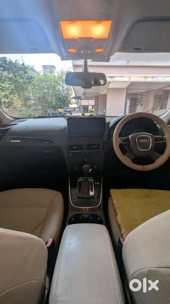 Audi Q5 2011 Petrol 92000 Km Driven