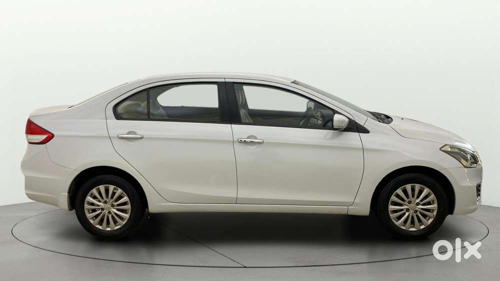 Maruti Suzuki Ciaz 2014-2017 At Zxi, 2015, Petrol