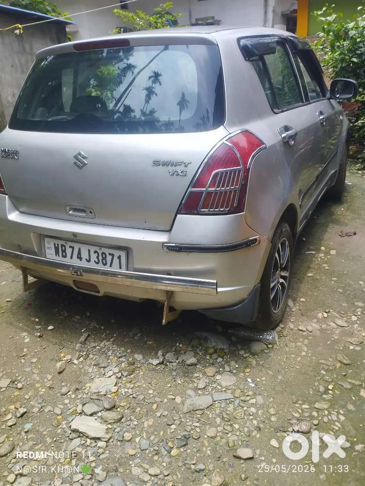 Maruti Suzuki Swift 2005 Petrol 80000 Km Driven