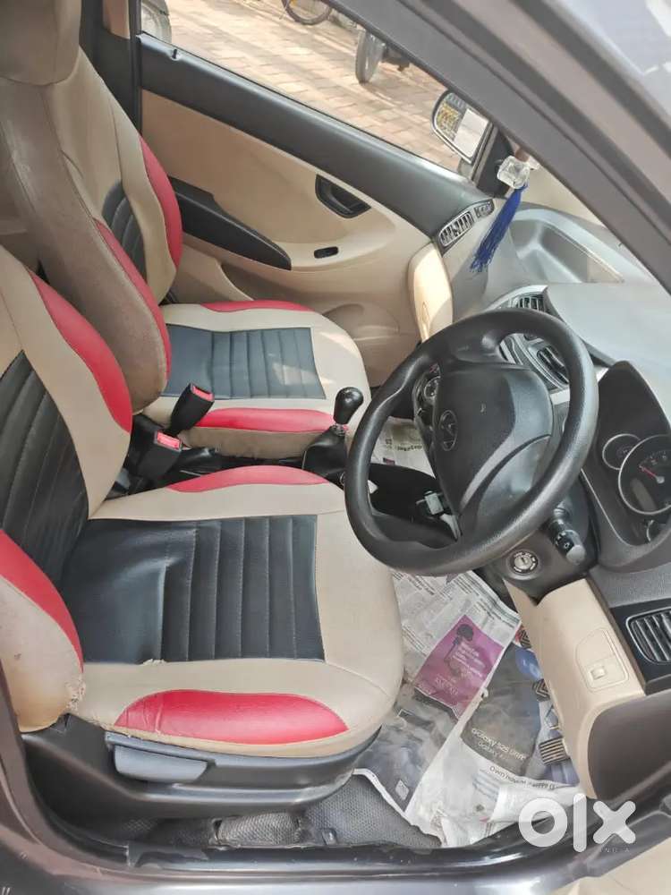 Hyundai Eon 2014 Last Model Petrol 100000 Km Driven