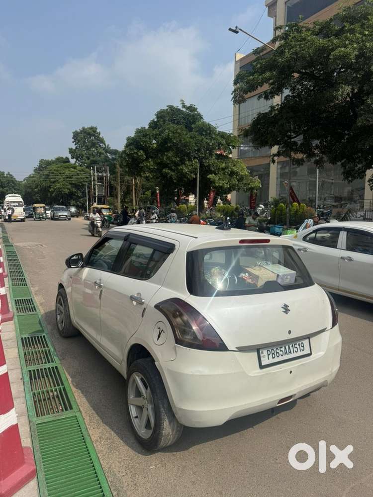 Maruti Suzuki Swift Zdi 2014 Diesel 2nd Owner