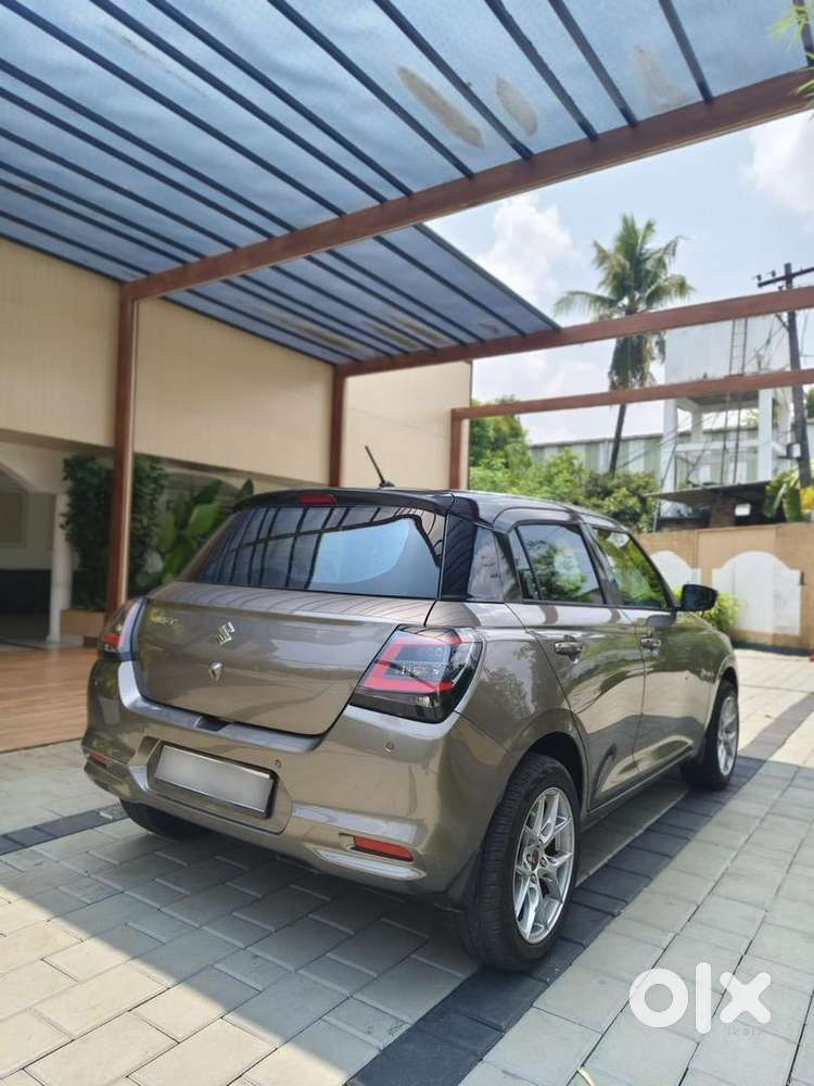 Maruti Suzuki New-gen Swift 2024 Petrol Automatic