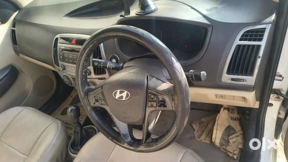 Hyundai I20 1.4 Asta 2014 Diesel Car ,push To Start Car