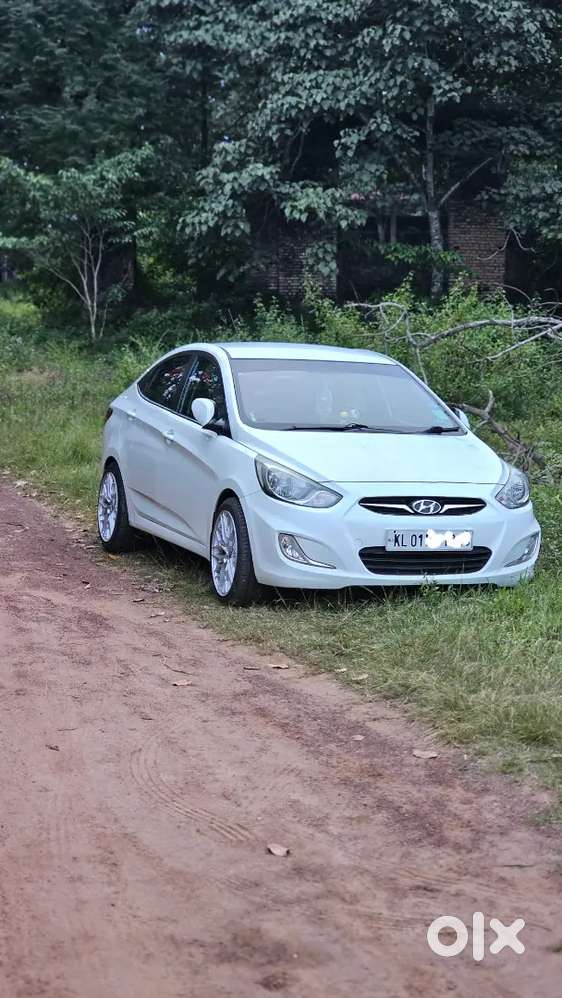 Hyundai Verna Fluidic (2013 Model) – For Sale!