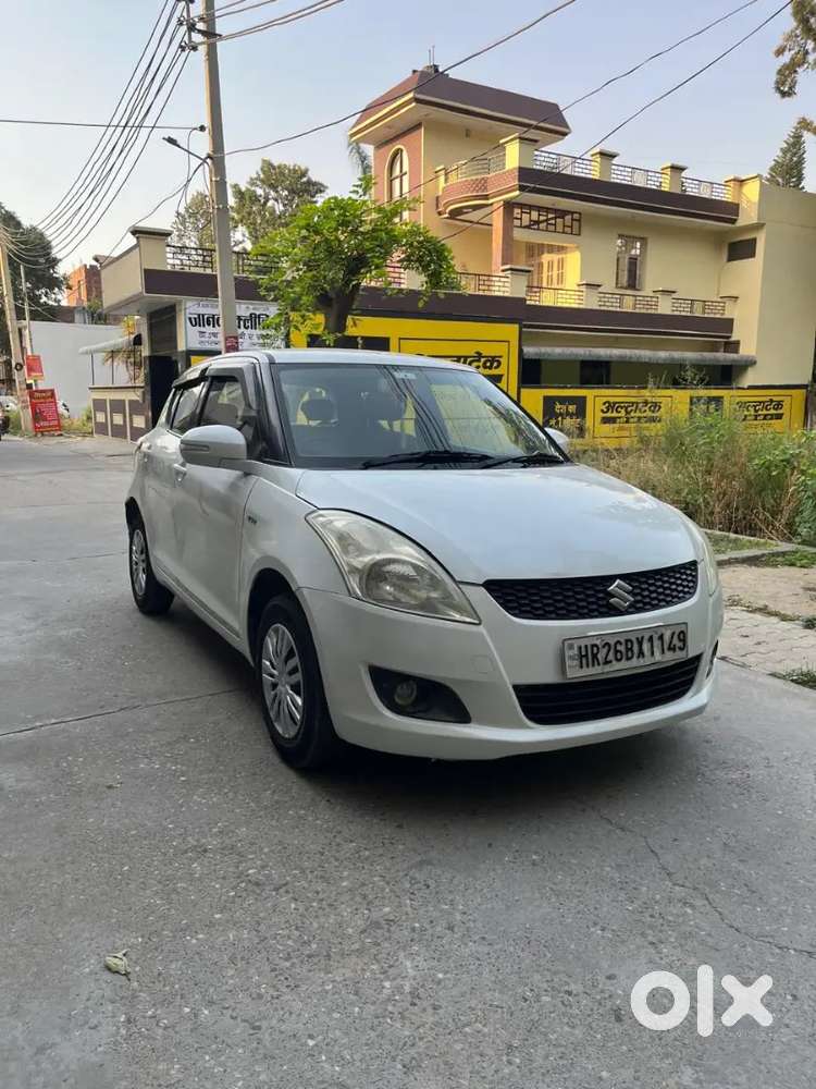 Maruti Suzuki Swift 2012 Vxi Reg 13petrol 95000 Km Driven