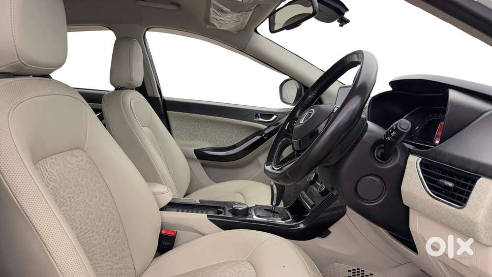 Tata Nexon 1.2 Revotron Xza Plus (l), 2022, Petrol