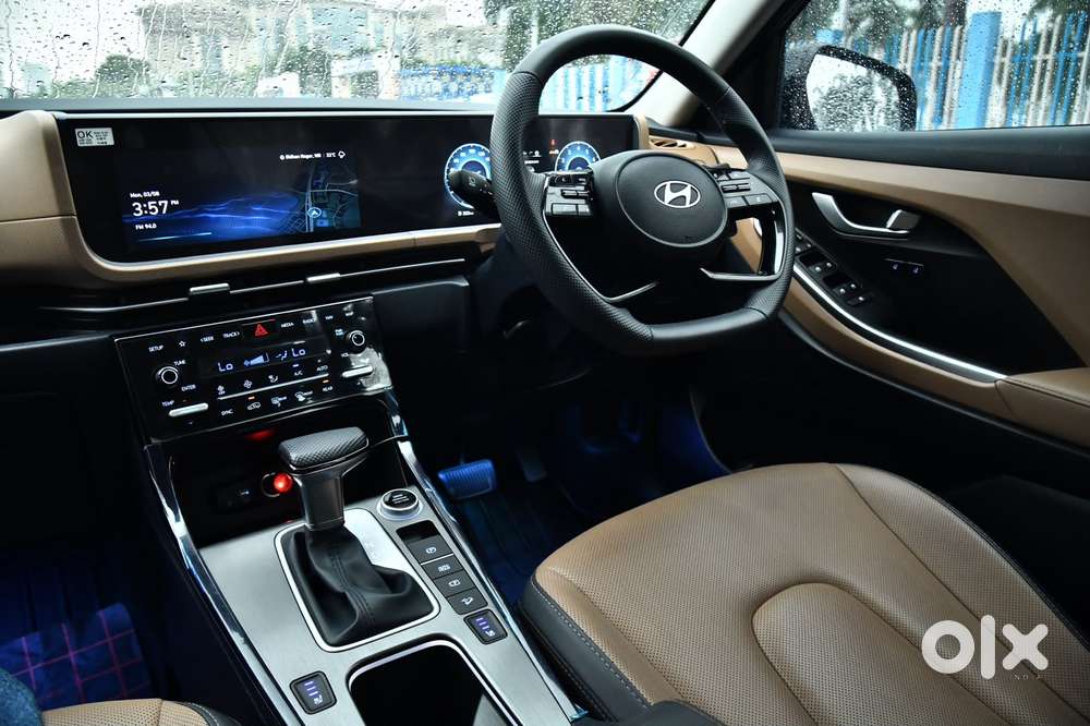 Hyundai Alcazar Signature 1.5 Petrol Dct 7str, 2025, Petrol
