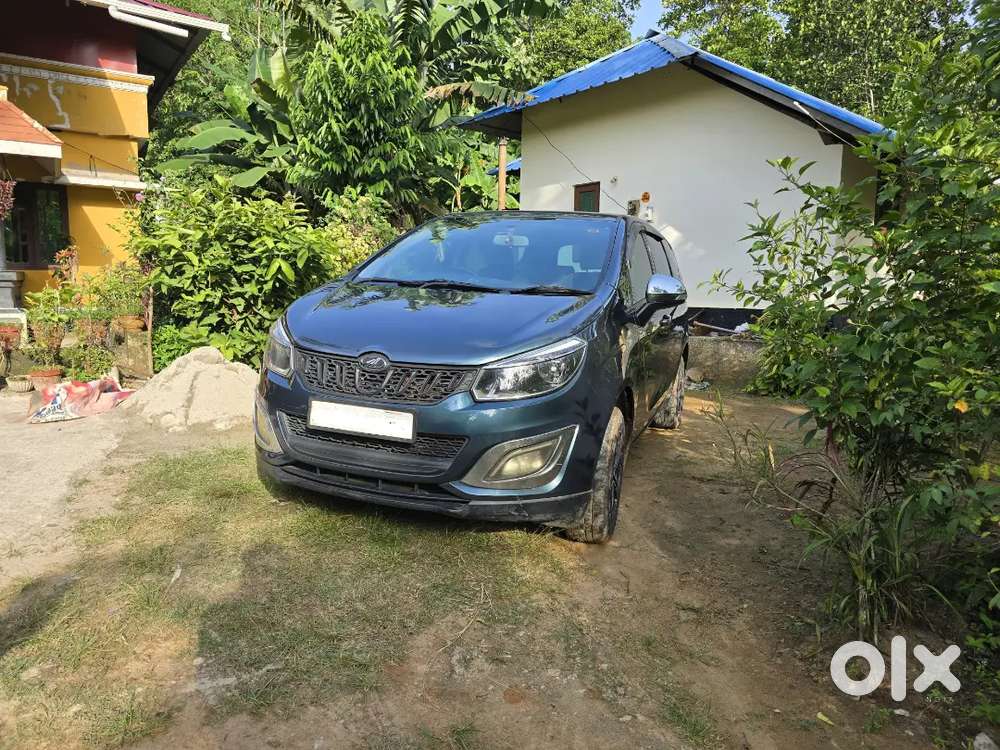 Mahindra Marazzo Diesel 2019