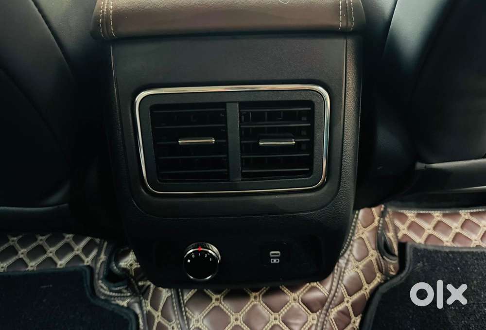 Mahindra Scorpio N Z8 Diesel At 2wd 7 Str, 2025, Diesel