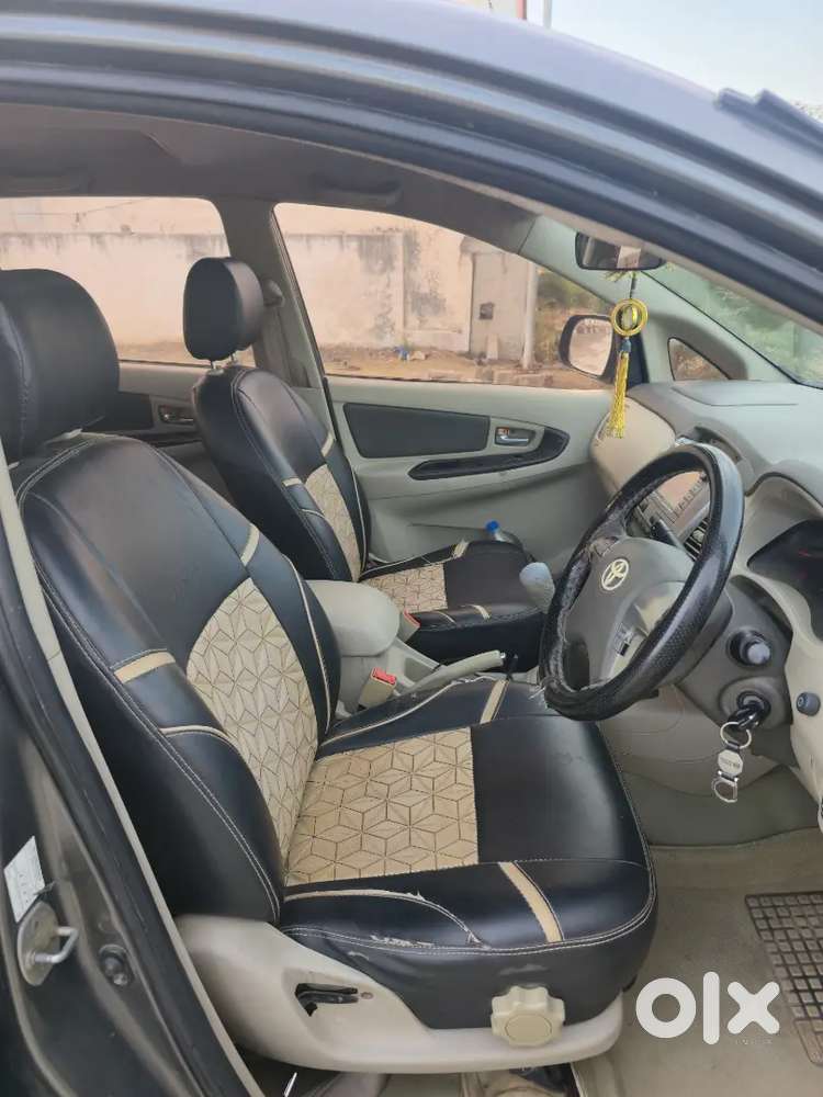 Toyota Innova Diesel 2013 Z Model